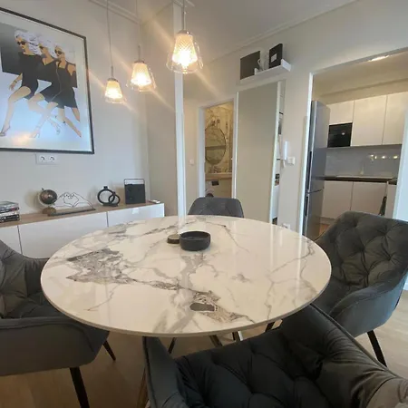 Апартаменты Breathtaking View Bestern