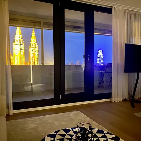 Breathtaking View Bestern Apartment
